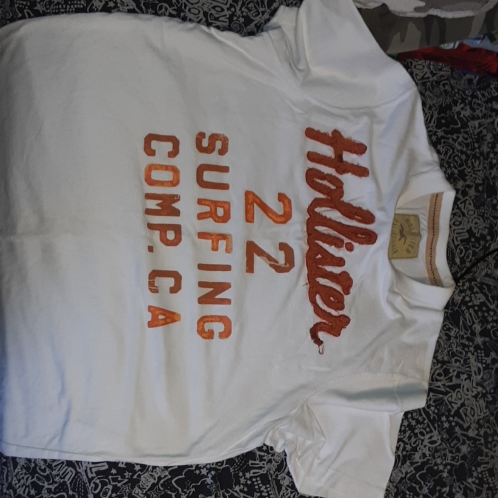 Hollister shirt